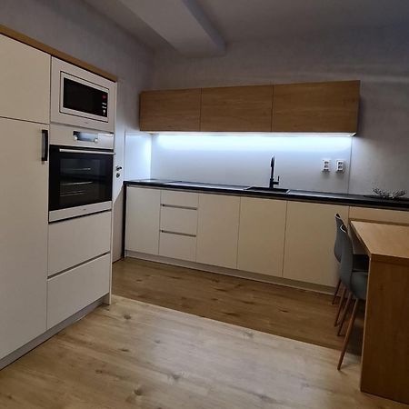 Apartman Hestia 5 Rajecké Teplice Exterior photo